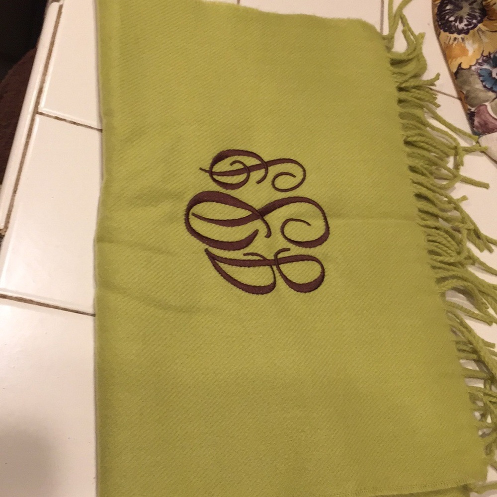 Scarf green cashmere Germany